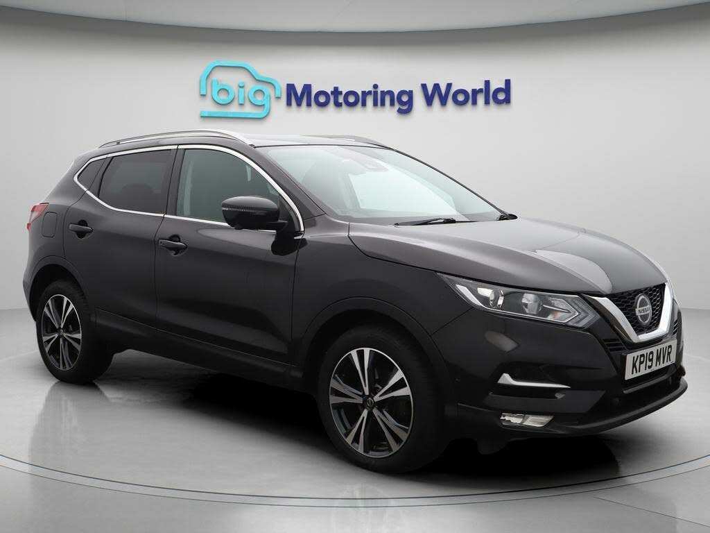 2019 Nissan Qashqai 1.3 DIG-T N-Connecta (140ps)