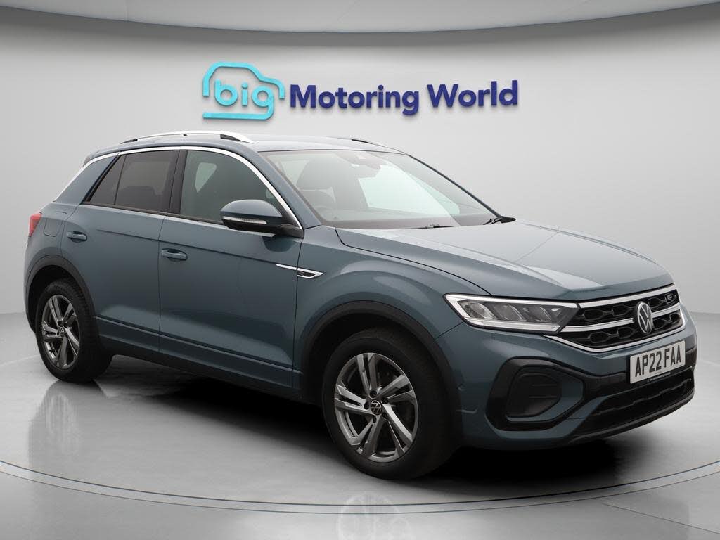 2022 Volkswagen T-Roc 1.5 TSI R-Line Hatchback 5d