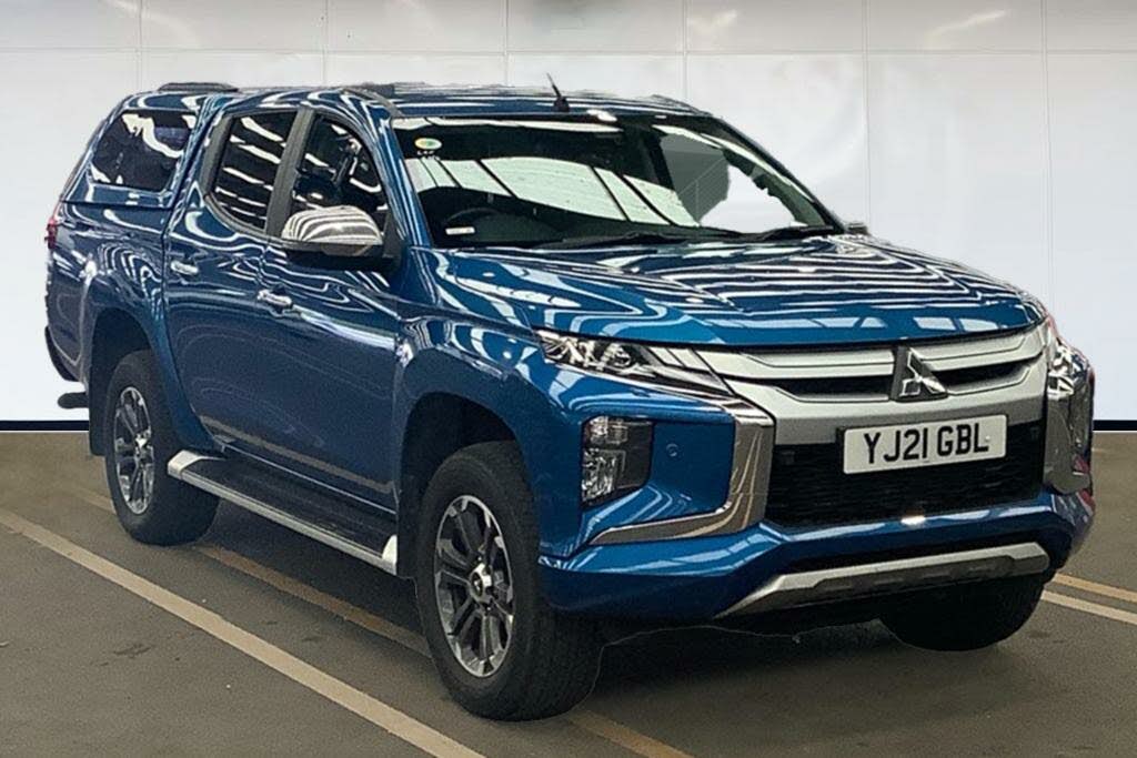 2021 Mitsubishi L200 2.2DI-D Barbarian X