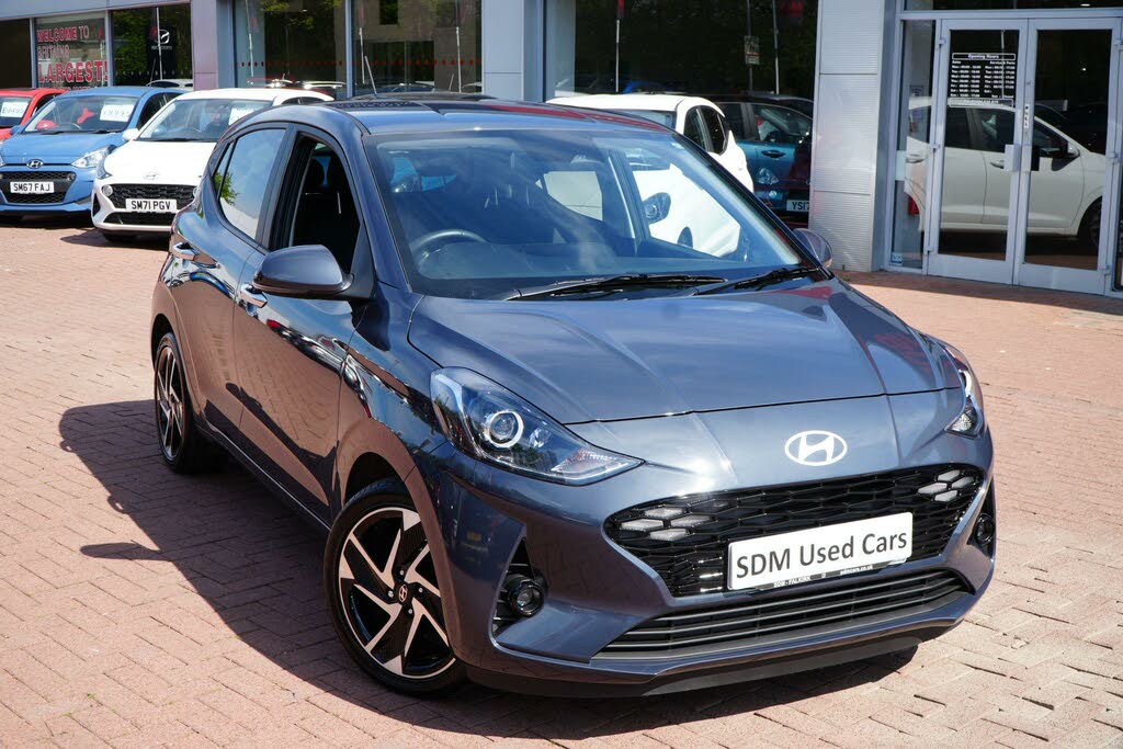 2024 Hyundai i10 1.0 Premium (63ps)