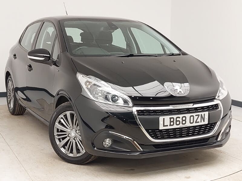 2019 Peugeot 208 1.2 PureTech Signature