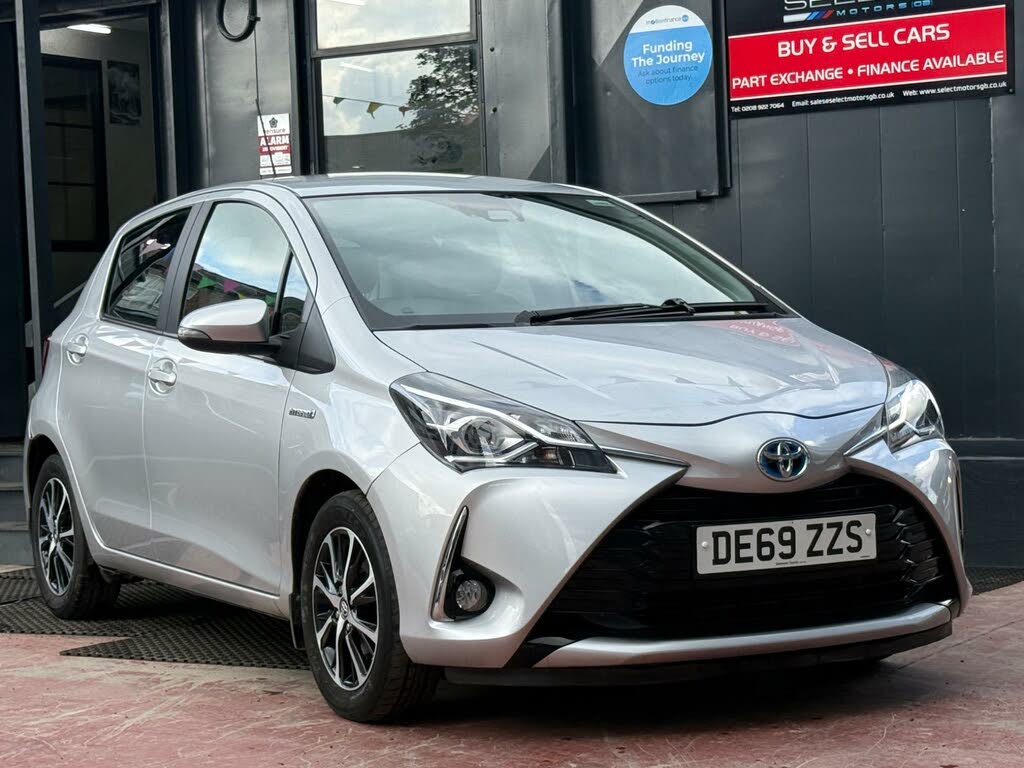 2019 Toyota Yaris 1.5 VVT-i Icon Tech (98bhp) Hybrid 1497cc E-CVT