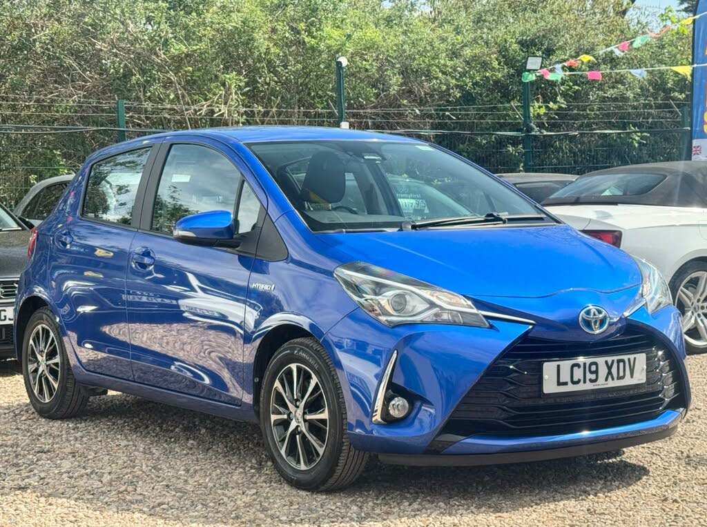 2019 Toyota Yaris 1.5 VVT-i Icon Tech (98bhp) Hybrid 1497cc E-CVT