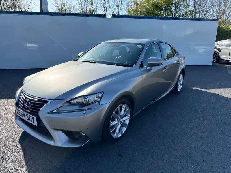 2014 Lexus IS 300h 2.5 Executive Edition