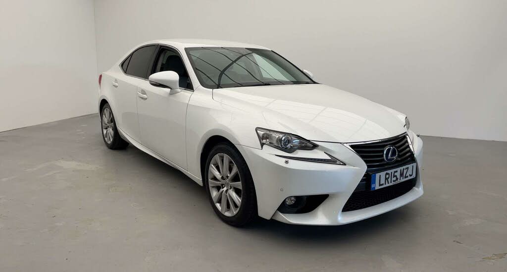2015 Lexus IS 300h 2.5 Executive Edition