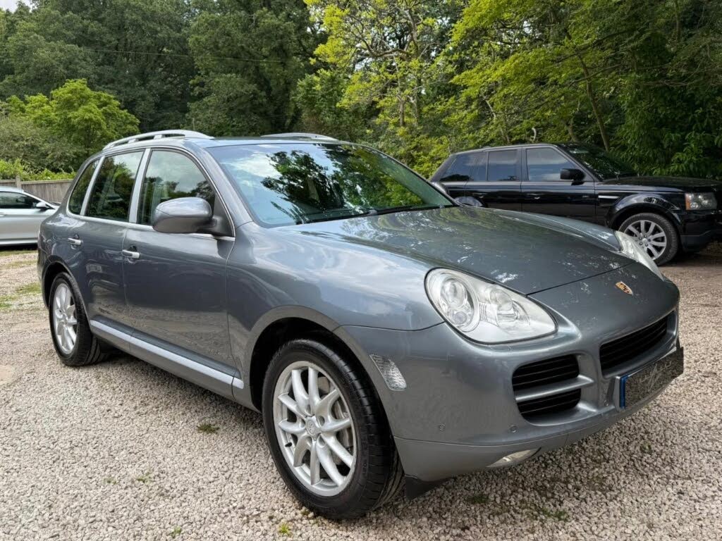 2005 Porsche Cayenne 4.5 Tiptronic S auto
