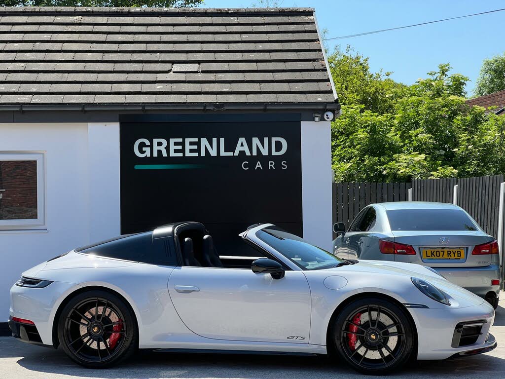 2024 Porsche 911 3.0 Targa 4 GTS (480ps) 2981cc PDK