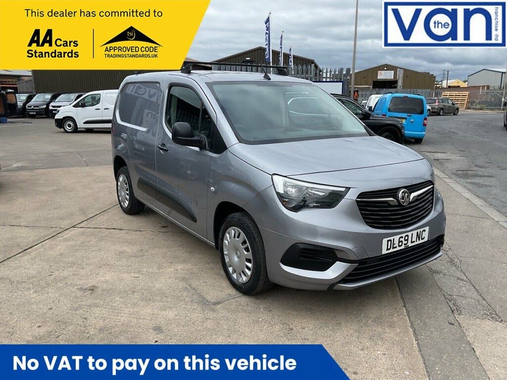 2019 Vauxhall Combo 1.5CDTi Sportive 2300 16v (100ps)(EU6dT) L1H1 Panel