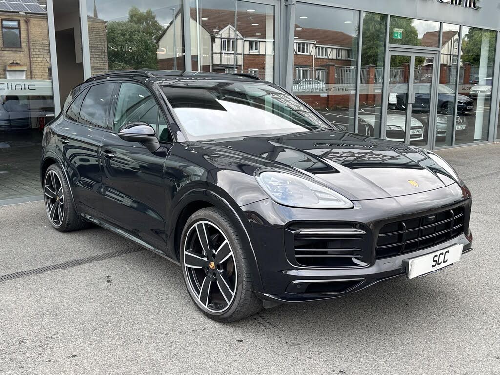 2022 Porsche Cayenne 3.0 V6 E-Hybrid Platinum Edition (462ps) Station Wagon