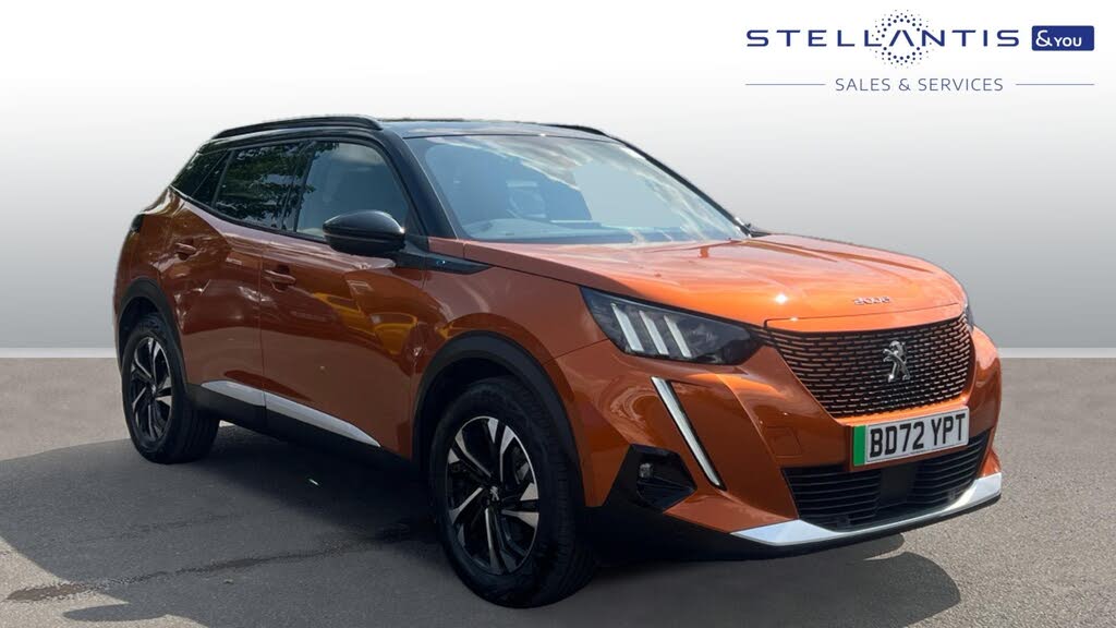 2021 Peugeot 2008 SUV E GT