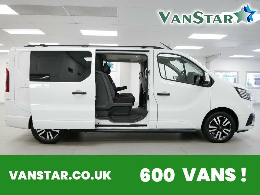 2023 Renault Trafic 2.0dCi LL30 150 Extra Sport (EU6e) Crew