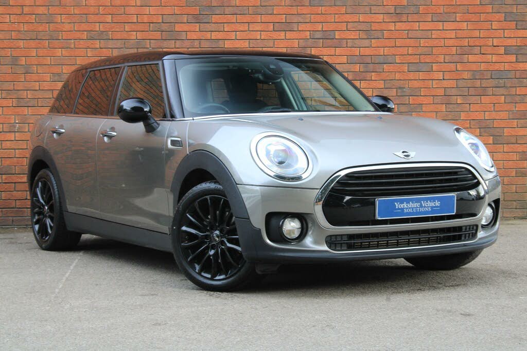 2017 MINI Clubman 1.5 Cooper (Chili) (s/s) Auto