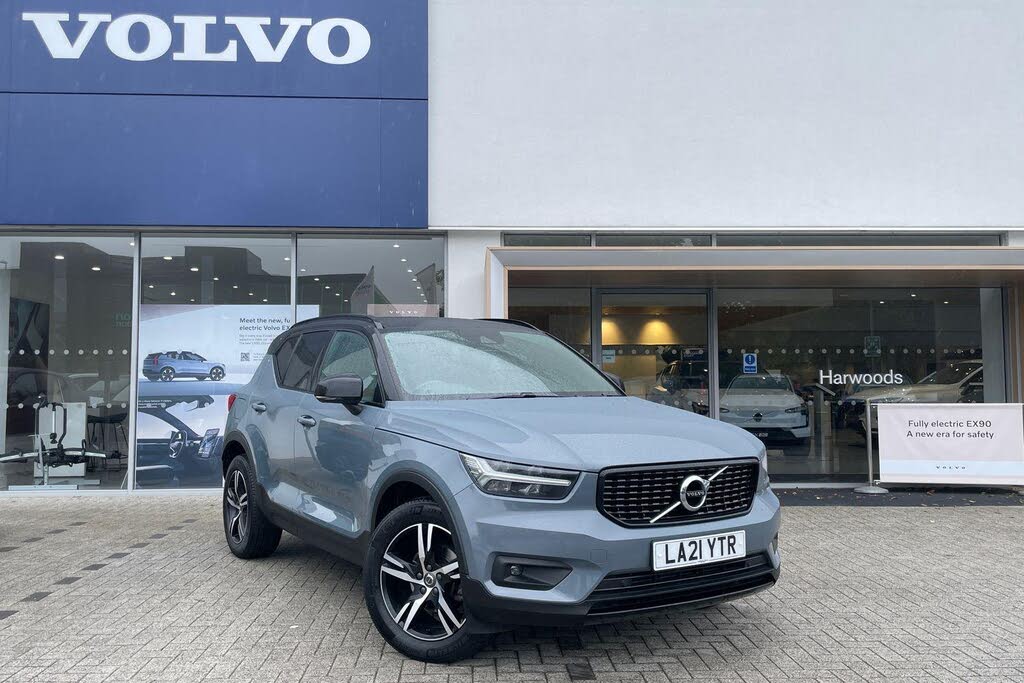 2021 Volvo XC40 1.5 T3 R-Design (161bhp) Auto