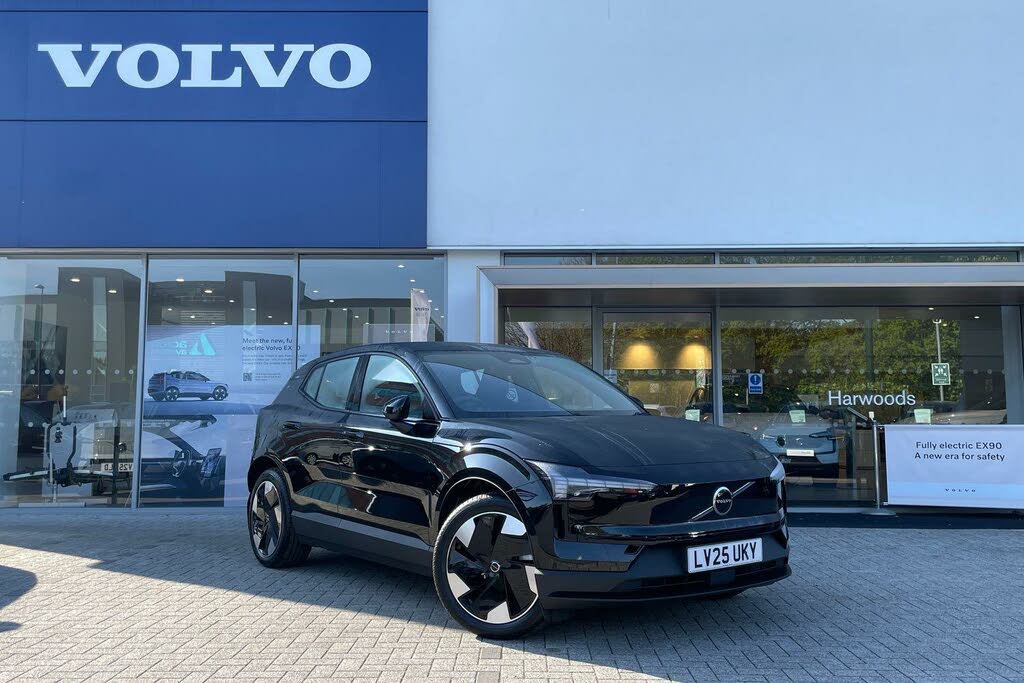 2025 Volvo EX30 E Single Motor Plus Extended Range