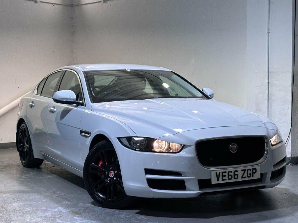 2016 Jaguar XE