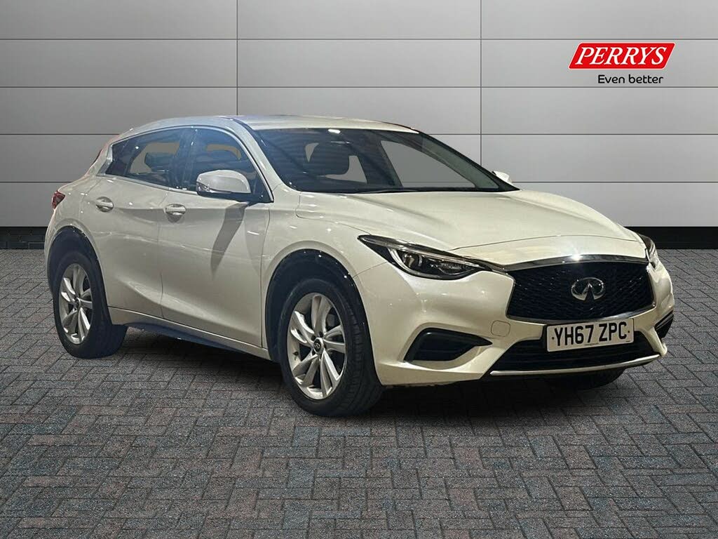 2017 Infiniti Q30 1.5d SE