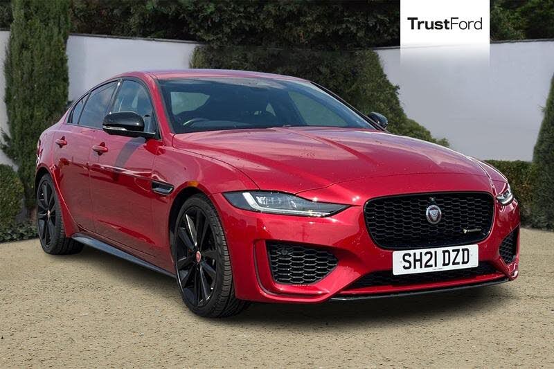 2021 Jaguar XE 2.0 P250 R-Dynamic Black