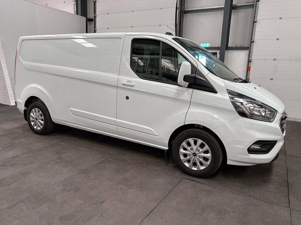 2023 Ford Transit Custom