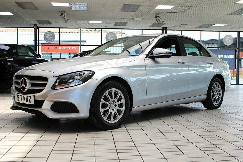 2017 Mercedes-Benz C-Class 2.1d C220d SE Saloon 4d 9G-Tronic Plus