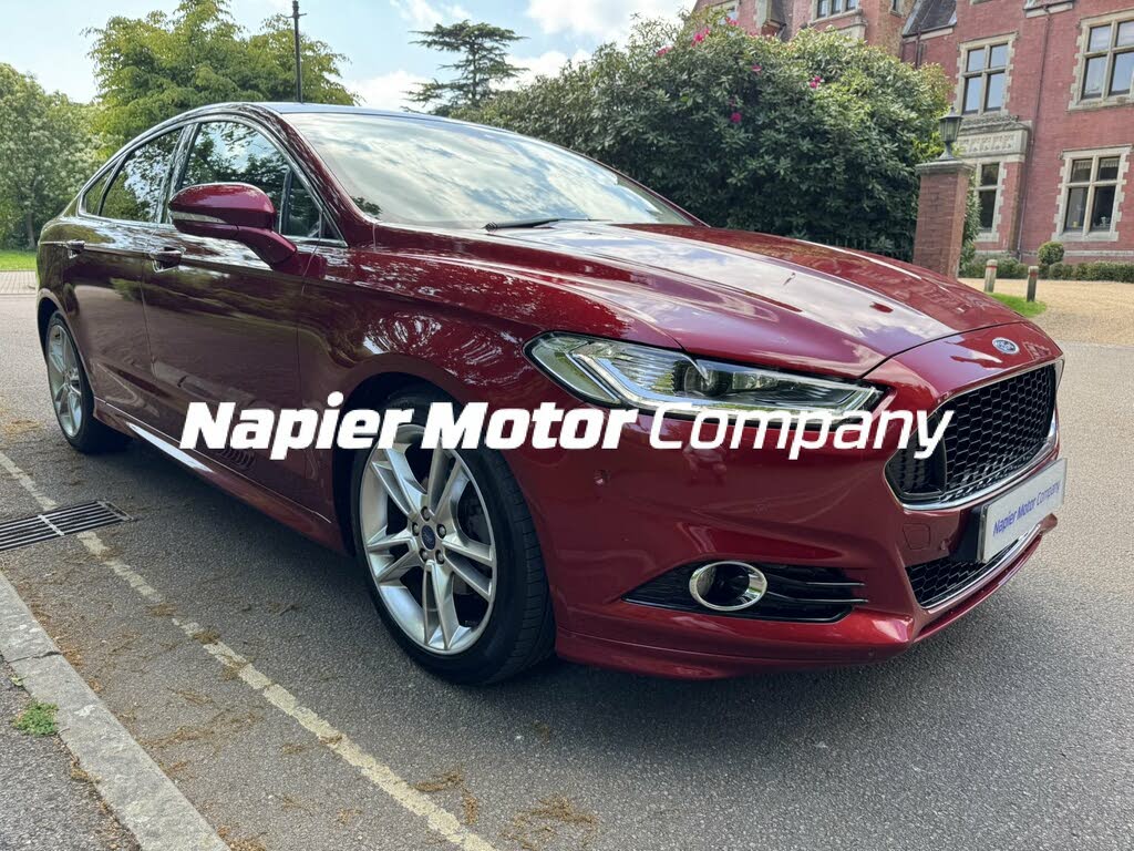 2015 Ford Mondeo 2.0TDCi Titanium (180ps) (s/s) Hatchback