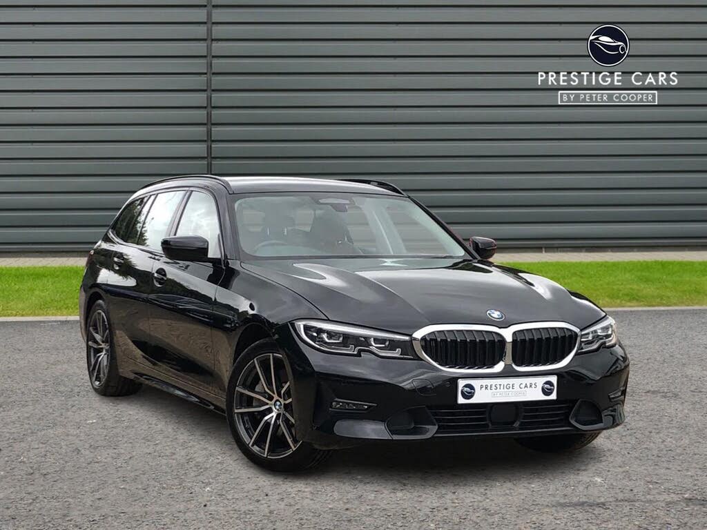 2021 BMW 3 Series 2.0 330e xDrive Sport Pro Touring 5d
