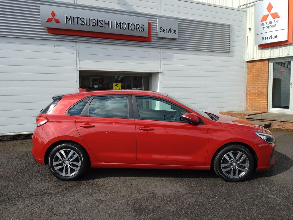 2017 Hyundai i30 1.6CRDi SE Nav (110ps) Blue Drive Hatchback