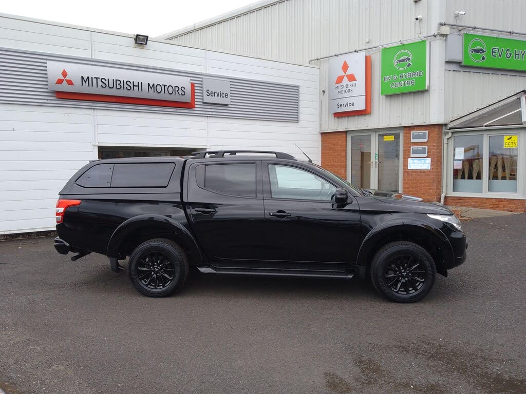 2019 Mitsubishi L200 2.4DI-D Barbarian Black (Hardtop) auto