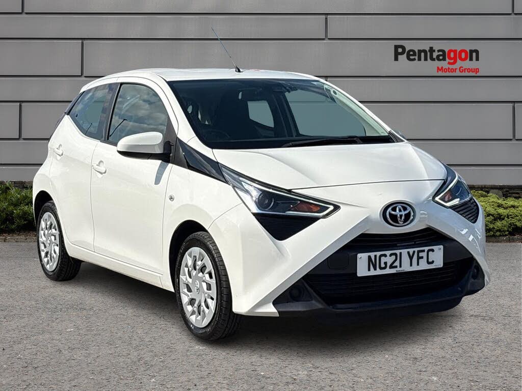 2021 Toyota AYGO 1.0 VVT-i x-play (TSS)