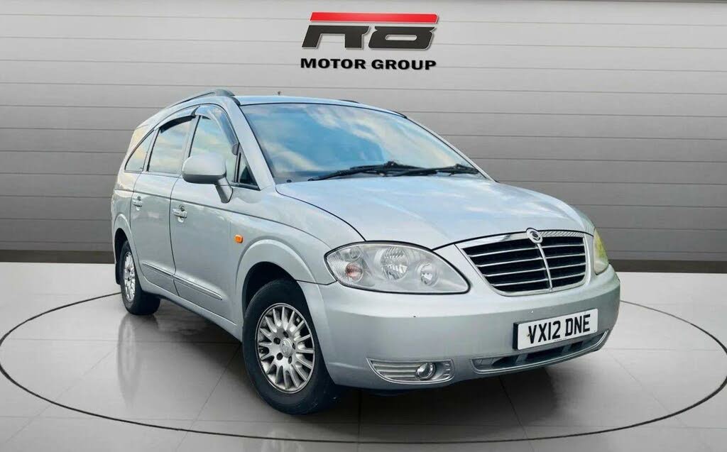 2012 KGM / Ssangyong Rodius 2.7TD ES