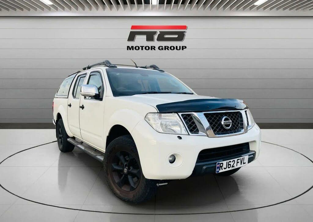 2012 Nissan Navara 2.5TD Tekna (EU V)