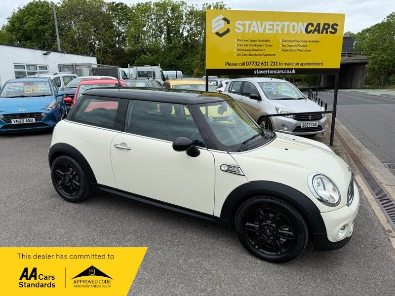 2013 MINI Cooper 1.6 Cooper (122bhp) (Sport Chili) Hatchback 3d