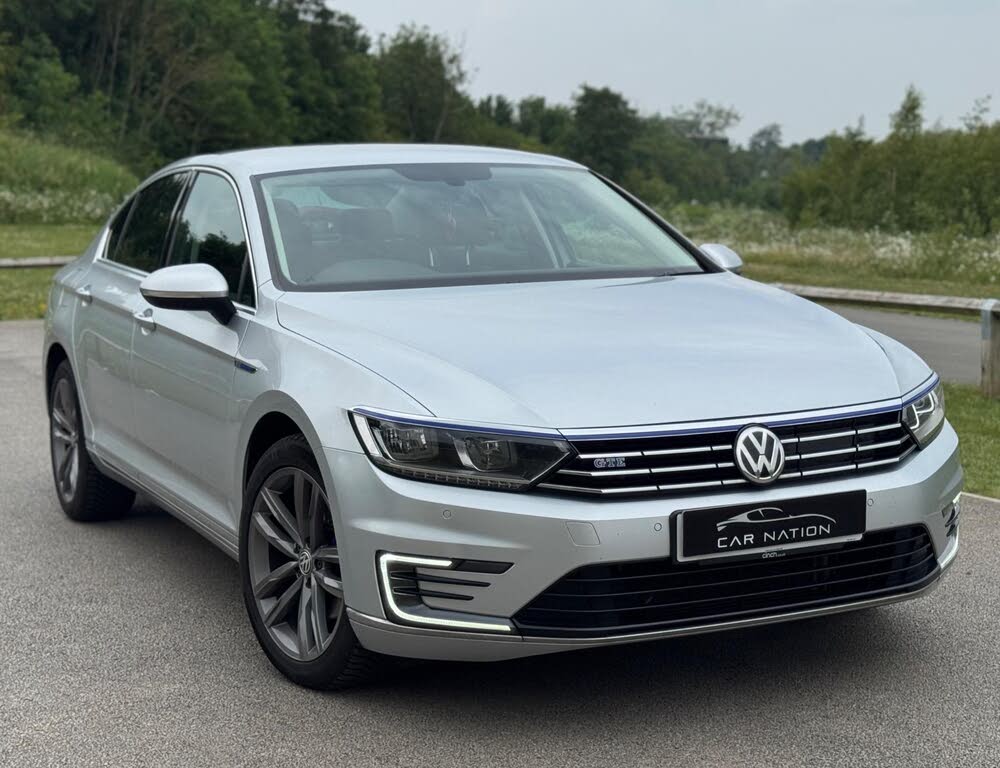 2017 Volkswagen Passat 1.4 TSI GTE Saloon 4d