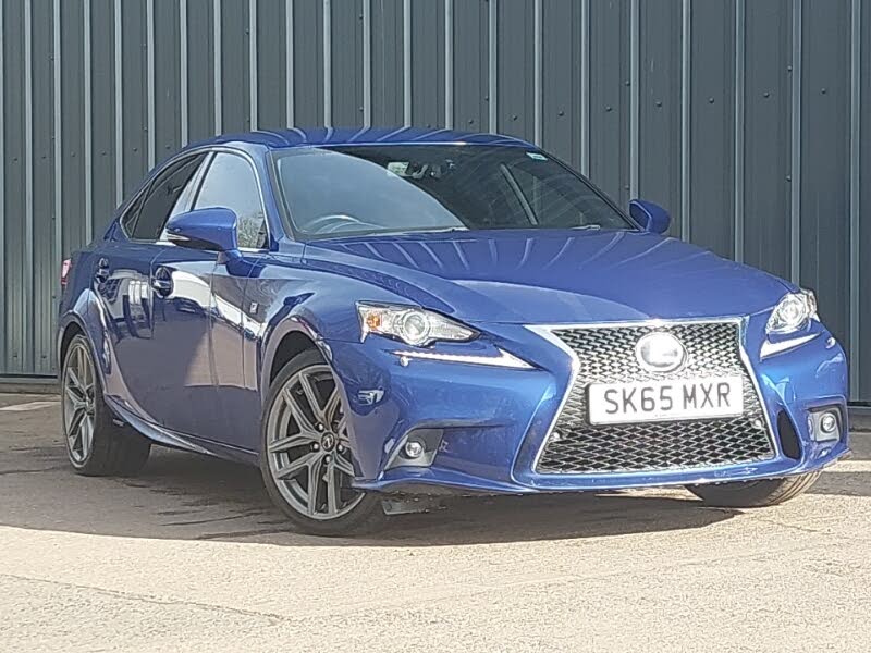 2015 Lexus IS 300h 2.5 F SPORT