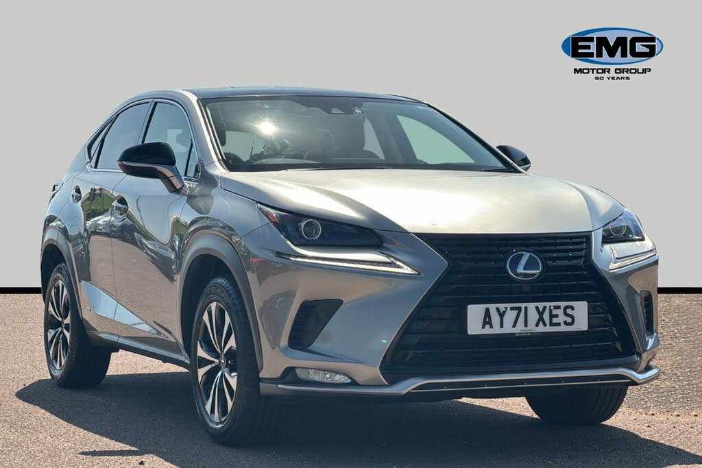 2021 Lexus NX 300h 2.5 NX 4WD (8in Navigation)(Parking Sensors)