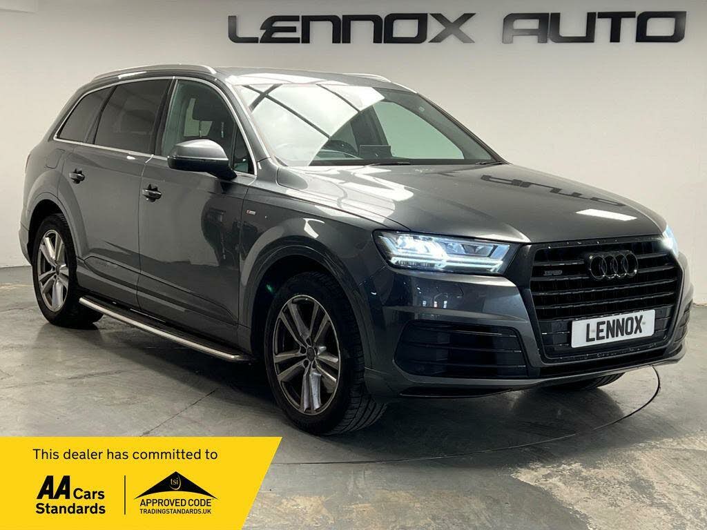 2017 Audi Q7 3.0TDI quattro S Line (272ps)