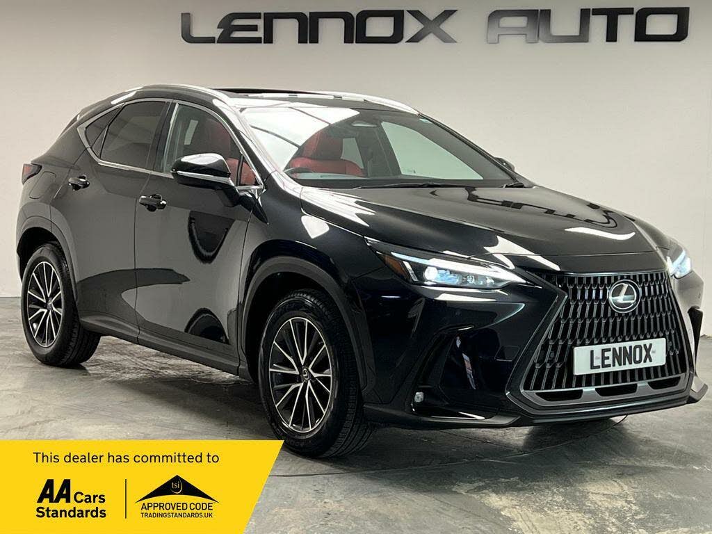 2022 Lexus NX 450h+ 2.5 NX Pack)