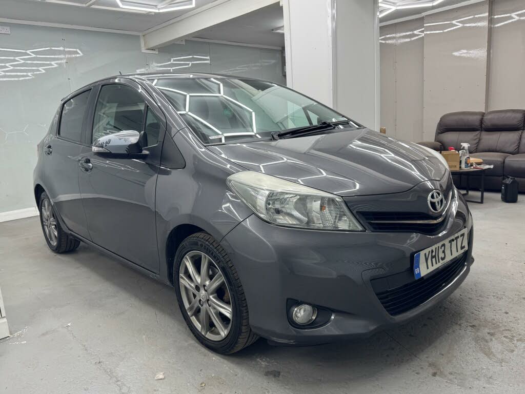 2013 Toyota Yaris 1.33 SR VVT-i 5d