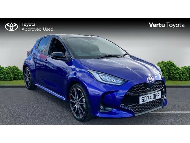 2024 Toyota Yaris 1.5 VVT-i GR Sport (128bhp)