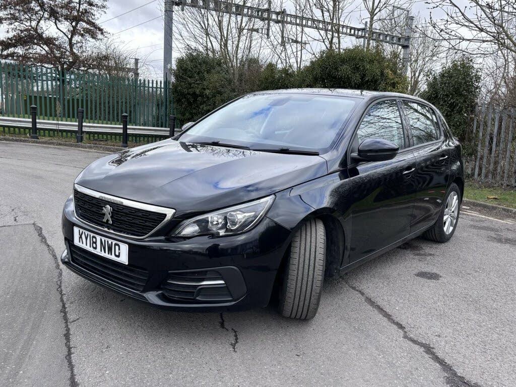 2018 Peugeot 308 1.2 PureTech Active (130bhp) EAT6