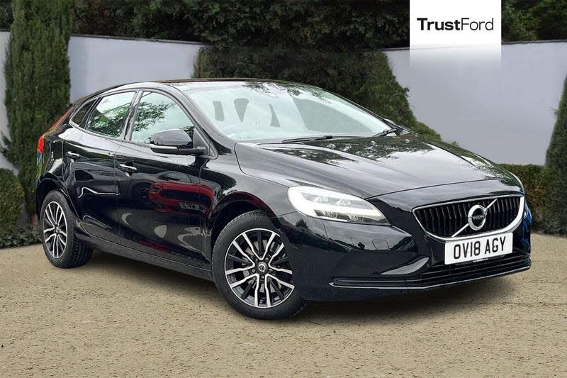2018 Volvo V40 2.0 T2 Momentum Nav Plus
