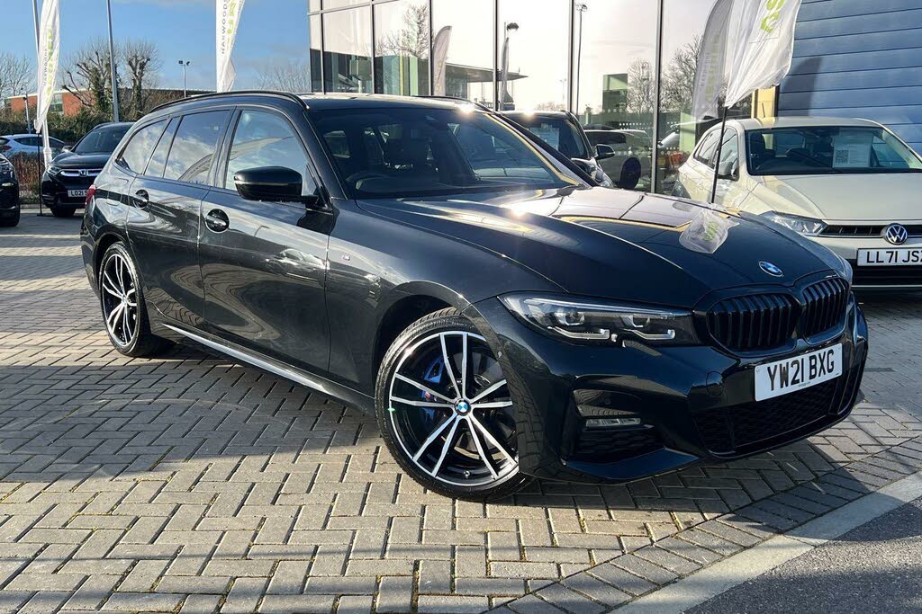 2021 BMW 3 Series 2.0 330e M Sport Touring 5d