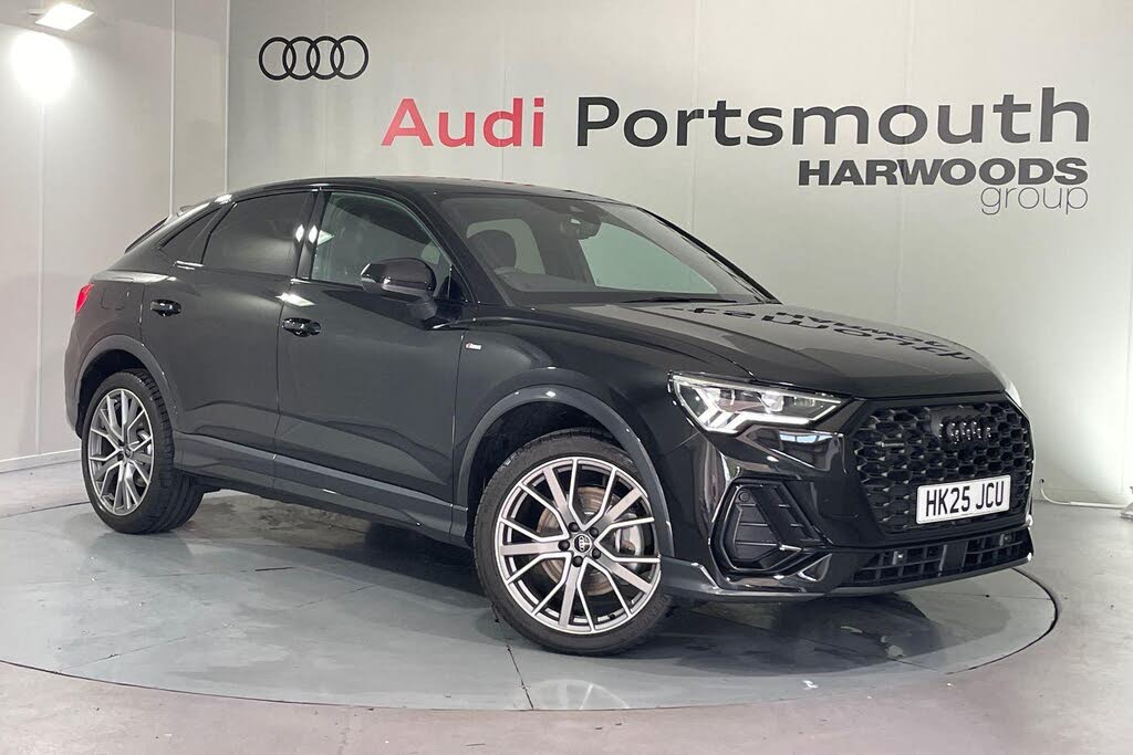 2025 Audi Q3 2.0 40 TFSI Black Edition Sportback