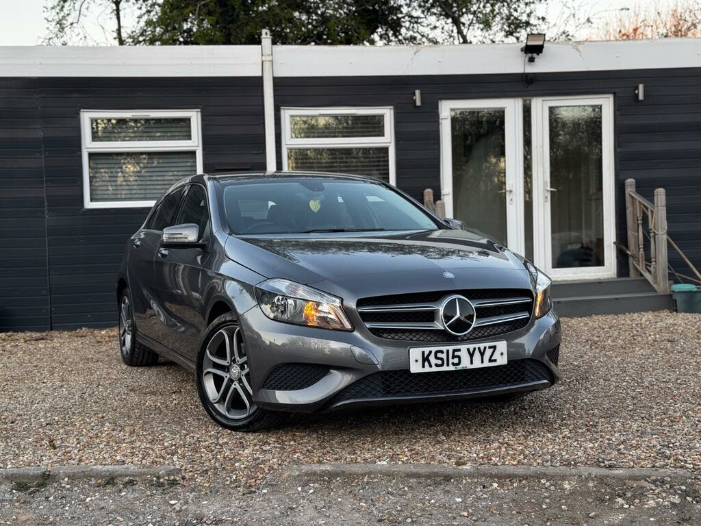 2015 Mercedes-Benz A-Class 1.6 A180 Sport (122ps) 7G-DCT