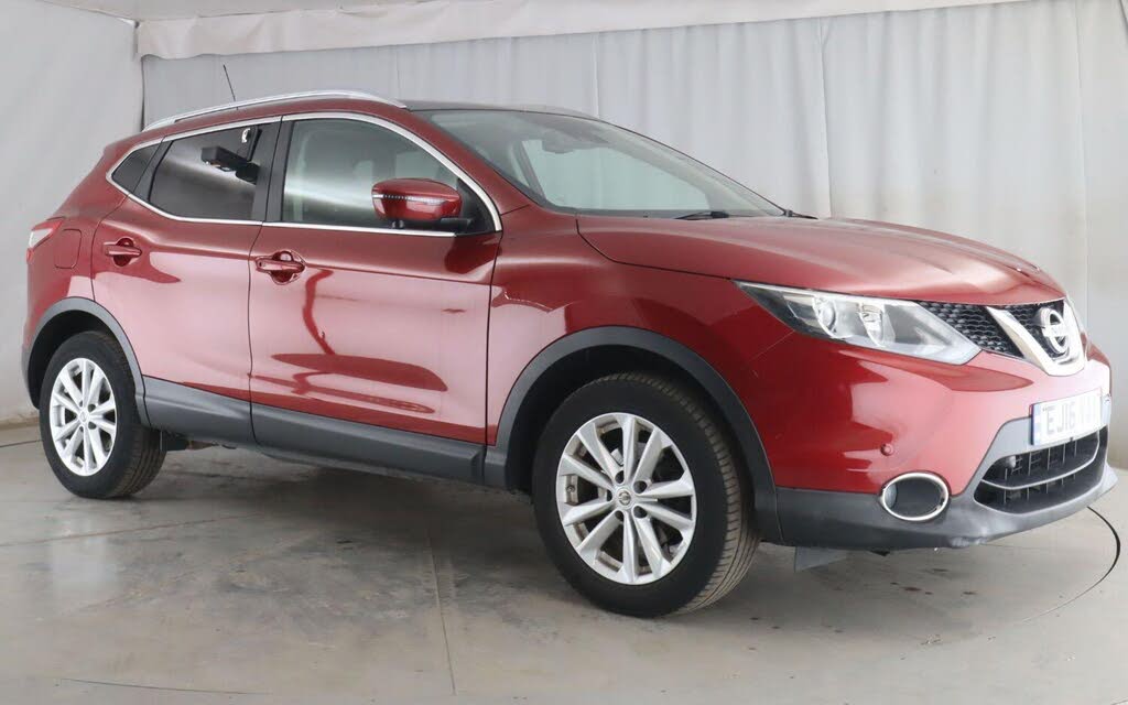 2016 Nissan Qashqai 1.6dCi N-Connecta 4X4 (Executive Pack)
