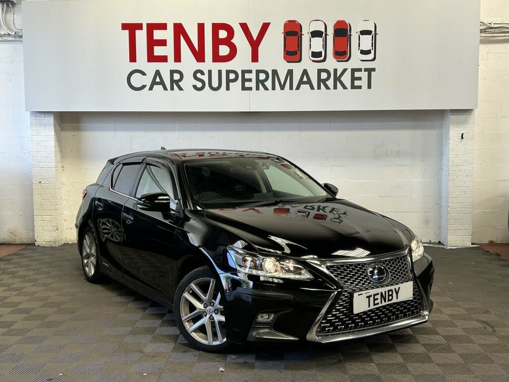 2018 Lexus CT 200h 1.8 SE (Plus Pack)