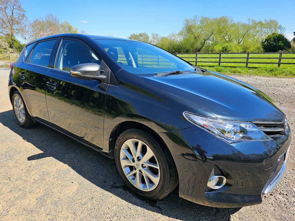2015 Toyota Auris 1.4TD Icon Hatchback