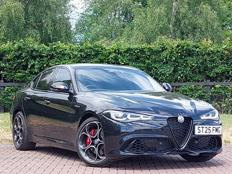 2025 Alfa Romeo Giulia 2.0 Veloce