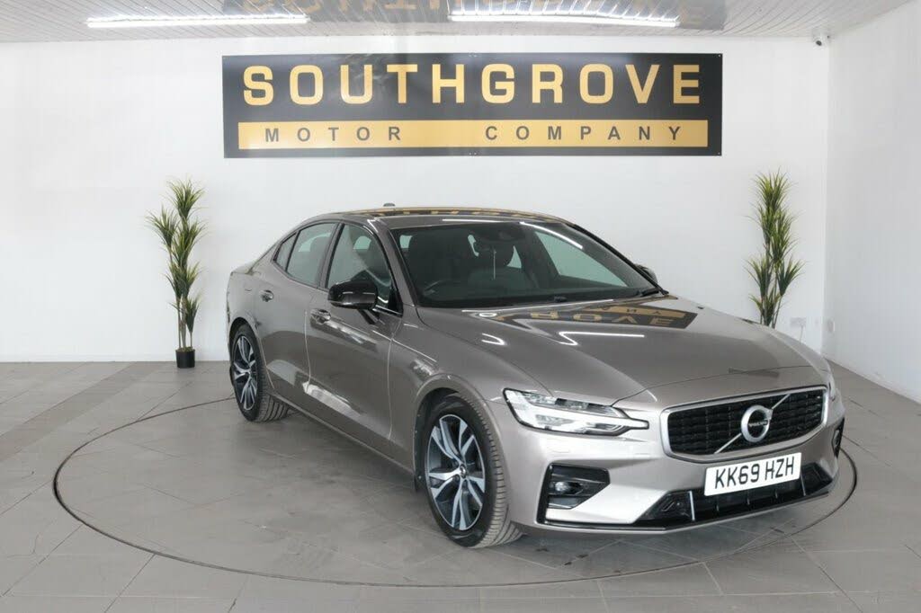 2019 Volvo S60 2.0 T5 R-Design Plus