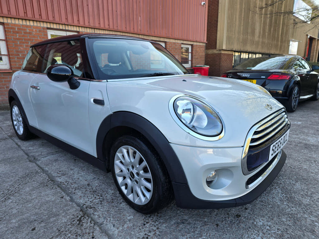 2016 MINI Cooper 1.5 Cooper (s/s) Hatchback 3d