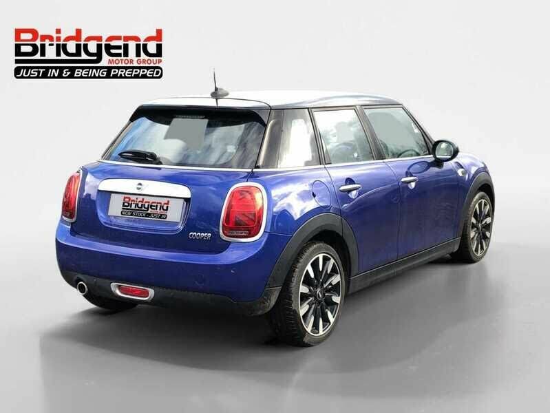 2019 MINI Cooper 1.5 Cooper Exclusive (134bhp) Hatchback 5d